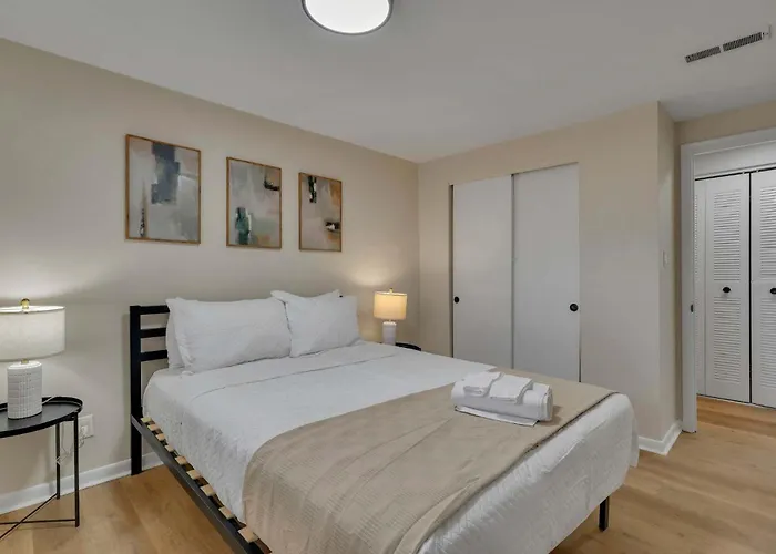 The Neff Nest - 1 Bedroom Flat
